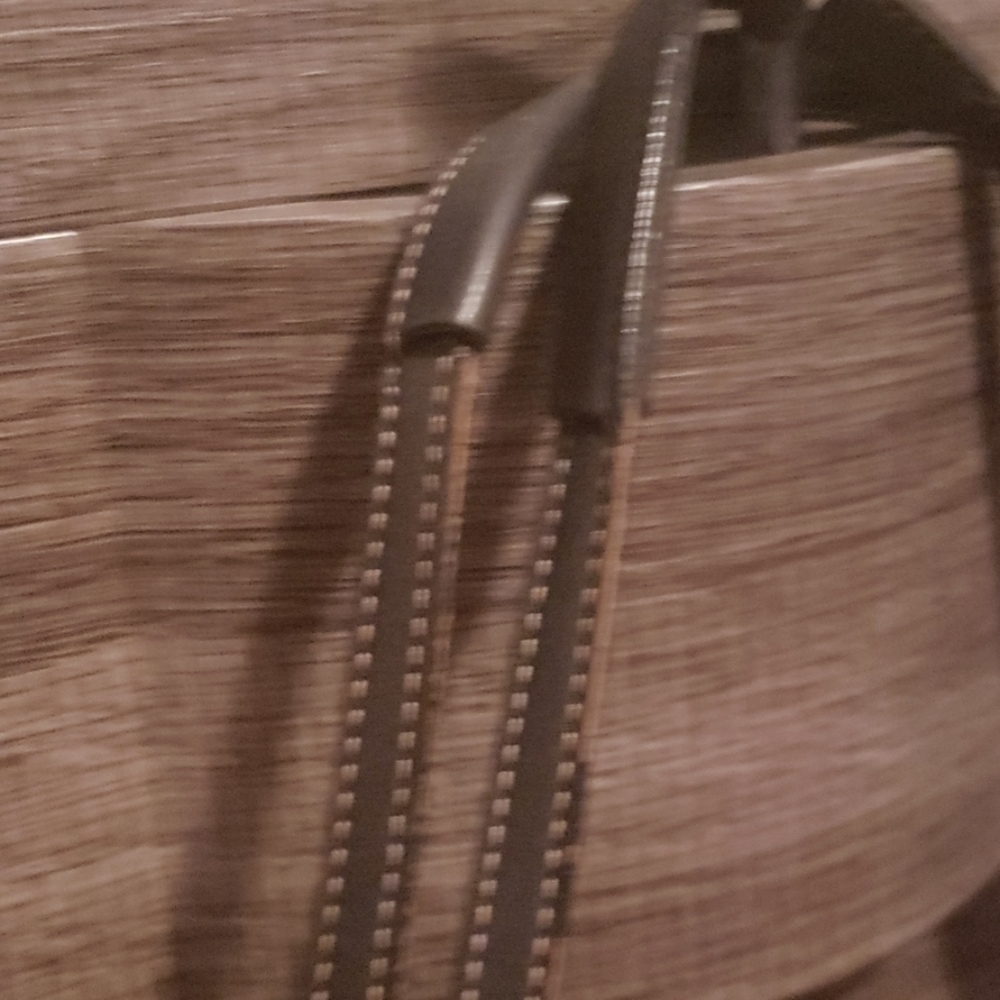 Coach - Picture 4 of 5